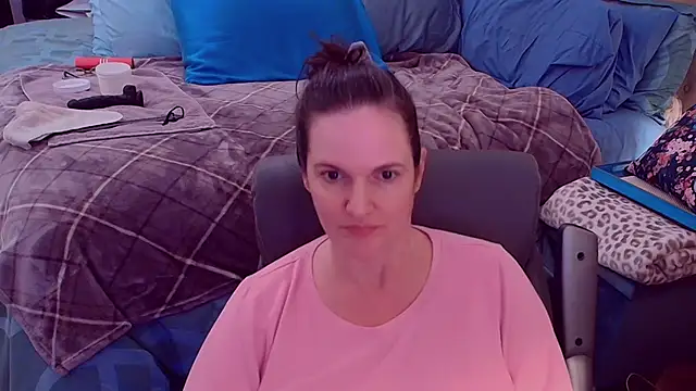 ninajaymes online show from 11-18-25, 11:15