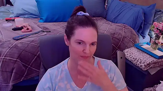 ninajaymes online show from 09-10-25, 09:03