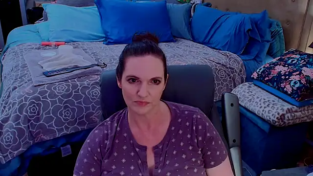 ninajaymes online show from 06-18-26, 09:42