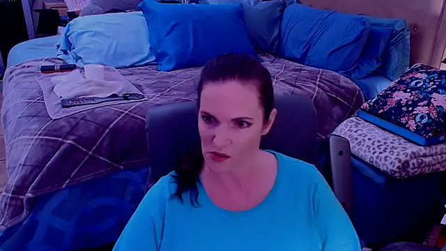 ninajaymes online show from 05-04-26, 09:39