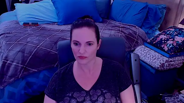 ninajaymes online show from 05-12-26, 08:48