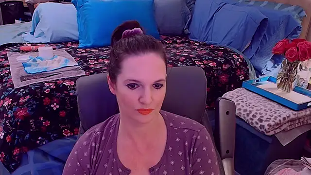 ninajaymes online show from 10-03-25, 11:17