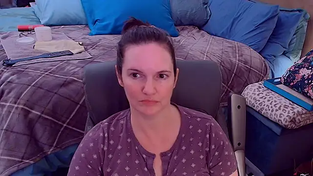 ninajaymes online show from 10-17-25, 09:27