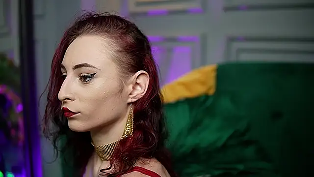 SaraiAngel online show from 11-11-25, 08:47