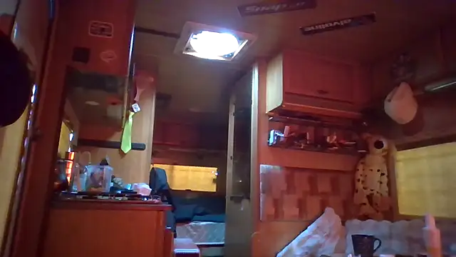 Snapshot of pepite25 chatting on 04-05-26, 08:21 pepite25 online show from 04-05-26, 08:21