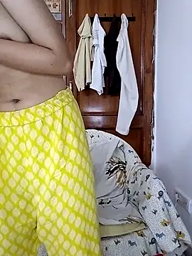 miss raavy online show from 03-25-26, 04:50