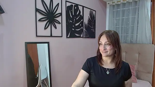 amara rousse1 online show from 11-27-25, 01:11