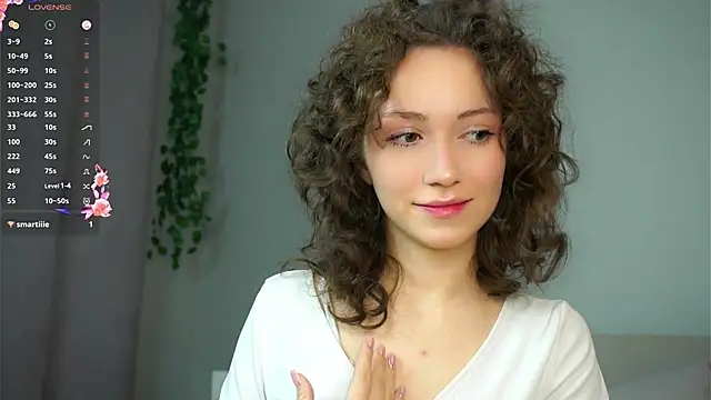 ZeniaBolich online show from 11-14-25, 09:40