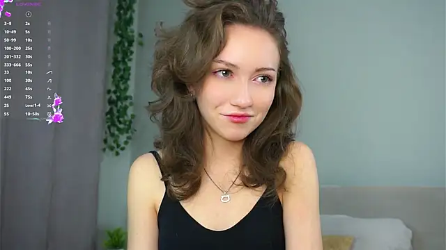 ZeniaBolich online show from 11-12-25, 10:02