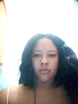 Snapshot of EAAM1@xh chatting on 02-28-26, 06:29 EAAM1xh online show from 02-28-26, 06:29