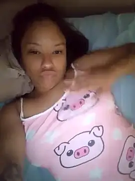 Snapshot of EAAM1@xh chatting on 10-12-25, 02:46 EAAM1xh online show from 10-12-25, 02:46