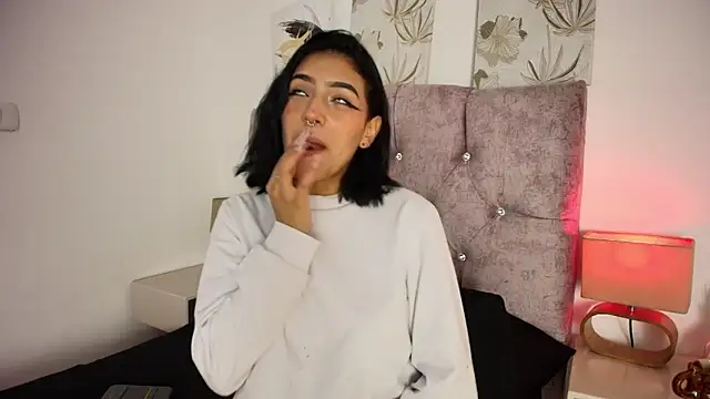 Dulce Bella  online show from 02-26-26, 03:39