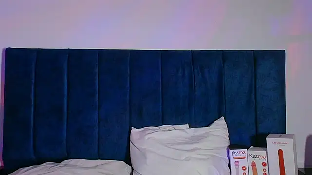Dulce Bella  online show from 10-07-25, 11:55