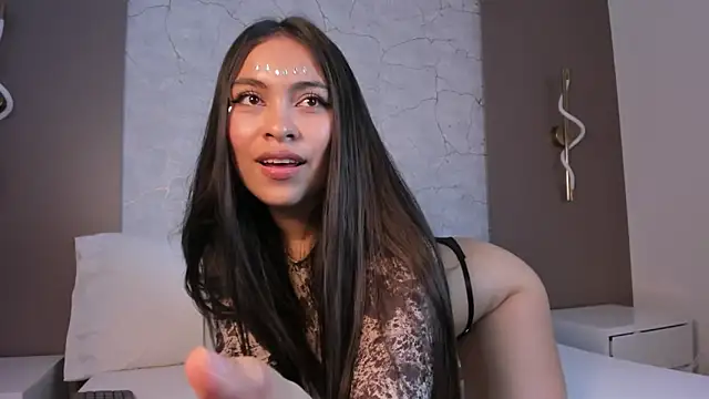 allie bruce online show from 10-31-25, 08:27