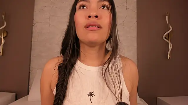 allie bruce online show from 02-05-26, 03:24