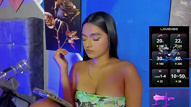 lau-hot online show from 03-12-26, 08:35