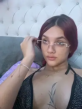 Snapshot of AshlyFerrer_03 chatting on 09-10-25, 02:38 AshlyFerrer 03 online show from 09-10-25, 02:38