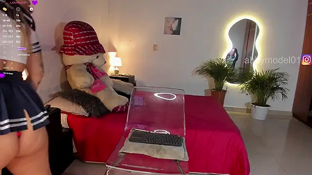 AbbyModel01 online show from 11-12-25, 05:17