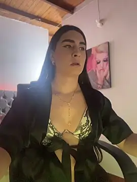 Snapshot of lola_diez chatting on 04-27-26, 03:37 lola diez online show from 04-27-26, 03:37