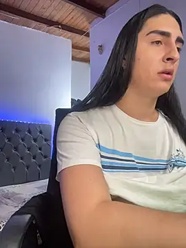 lola diez online show from 03-26-26, 09:35