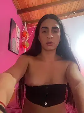 Snapshot of lola_diez chatting on 10-22-25, 03:17 lola diez online show from 10-22-25, 03:17