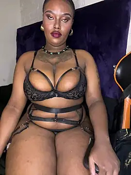 QUEEN NOBUHLE 777 online show from 02-23-26, 05:24