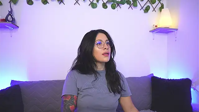 SophiieCumsx online show from 01-17-26, 04:49