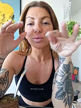 Snapshot of goddessfoxyla chatting on 10-09-25, 02:50 goddessfoxyla online show from 10-09-25, 02:50