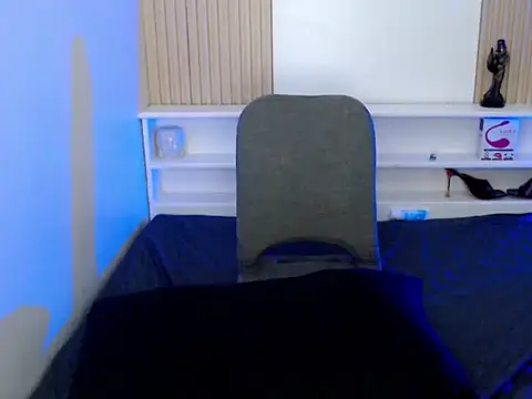 toni 0601 online show from 03-11-25, 05:13