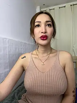 Snapshot of toni_0601 chatting on 05-12-26, 03:03 toni 0601 online show from 05-12-26, 03:03