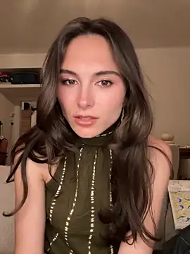 Snapshot of SophiiaStarr chatting on 05-14-26, 07:44 SophiiaStarr online show from 05-14-26, 07:44