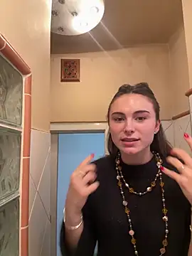 SophiiaStarr online show from 03-04-26, 02:03