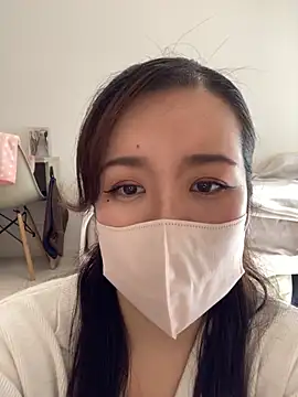 Snapshot of NATSUMI00 chatting on 10-01-25, 05:34 NATSUMI00 online show from 10-01-25, 05:34