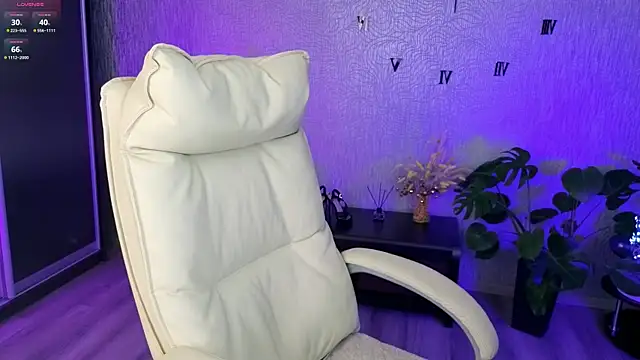 NikkiiStill online show from 06-14-26, 02:24