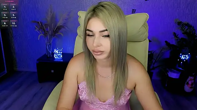NikkiiStill online show from 07-20-26, 12:29