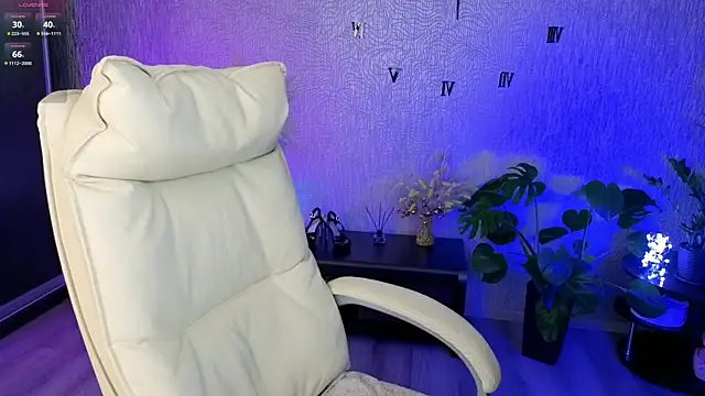 NikkiiStill online show from 06-15-26, 01:06