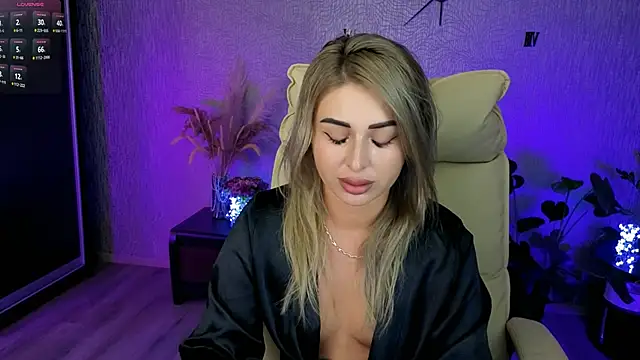 NikkiiStill online show from 06-16-26, 01:27