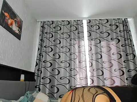 Miyamayame online show from 09-15-25, 03:07