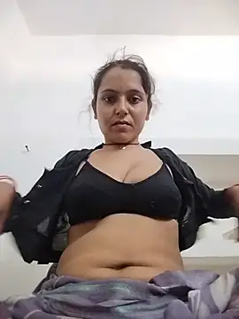 Snapshot of Sonam_shinde chatting on 06-28-26, 06:09 Sonam shinde online show from 06-28-26, 06:09