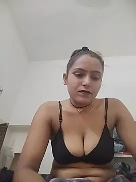 Snapshot of Sonam_shinde chatting on 07-18-26, 06:44 Sonam shinde online show from 07-18-26, 06:44