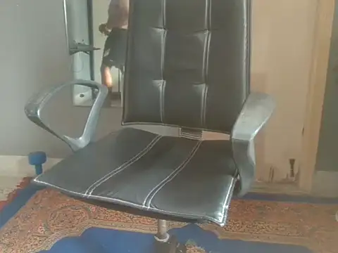 Snapshot of BornToSeduce chatting on 03-24-26, 02:33 BornToSeduce online show from 03-24-26, 02:33