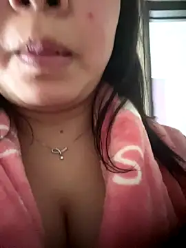 smgirls online show from 12-14-25, 11:16