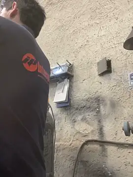 True Di online show from 11-25-25, 04:51