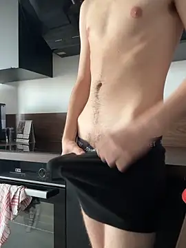 Snapshot of horny_boy_q chatting on 04-11-26, 11:03 horny boy q online show from 04-11-26, 11:03