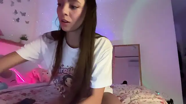 Snapshot of keirasworld chatting on 06-03-26, 12:11 keirasworld online show from 06-03-26, 12:11