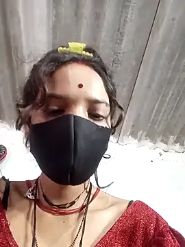 Snapshot of Bebby_Doll chatting on 10-27-25, 04:13 Bebby Doll online show from 10-27-25, 04:13