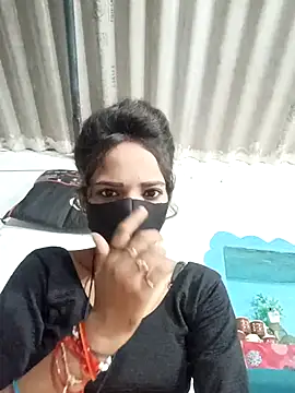 Snapshot of Bebby_Doll chatting on 10-06-25, 04:35 Bebby Doll online show from 10-06-25, 04:35