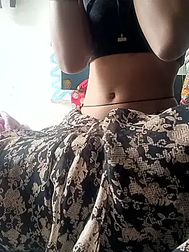 Snapshot of Bebby_Doll chatting on 10-26-25, 05:41 Bebby Doll online show from 10-26-25, 05:41