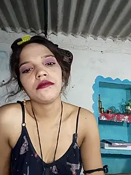 Snapshot of Bebby_Doll chatting on 09-16-25, 03:35 Bebby Doll online show from 09-16-25, 03:35