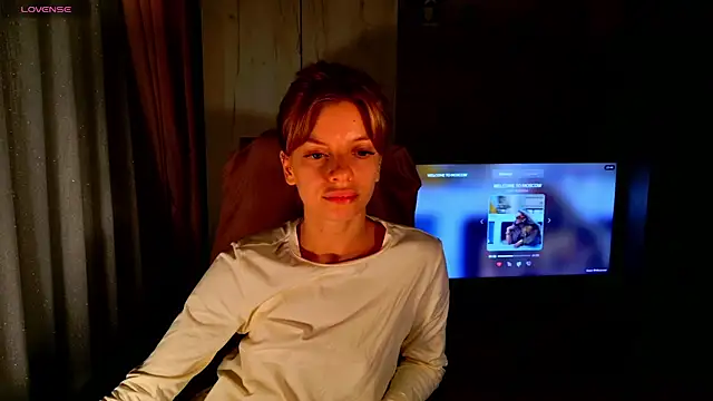 Snapshot of mari__papi chatting on 07-13-26, 07:46 mari papi online show from 07-13-26, 07:46
